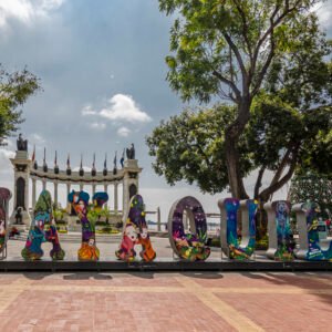 Private Guayaquil City Tour: Explore the City's Top Highlights in Comfort